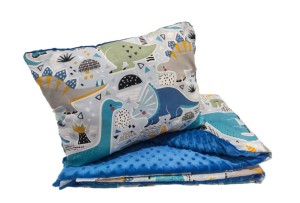 Kocyk z poduszką 75x100 + 30x40 cm – Dinozaury z niebieskim Minky – do żłobka i przedszkola
